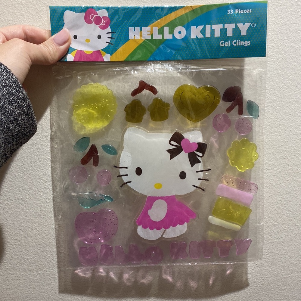NWT hello kitty Gel Clings